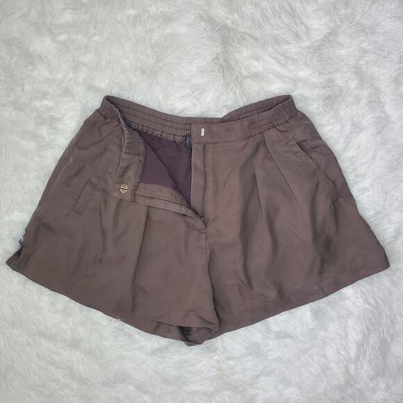 ASTR Brown Shorts Medium - Picture 2 of 9